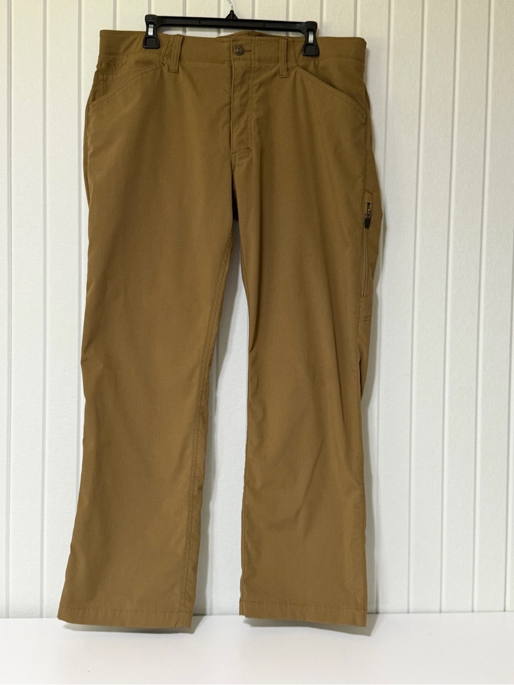 Under Armour UA Tactical Cargo Pants Men 36x30 (Coyote Brown) NWOT